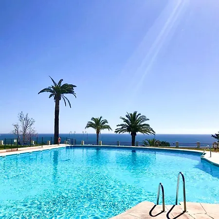 Apartment Torre De La Roca With Amazing Sea Views!